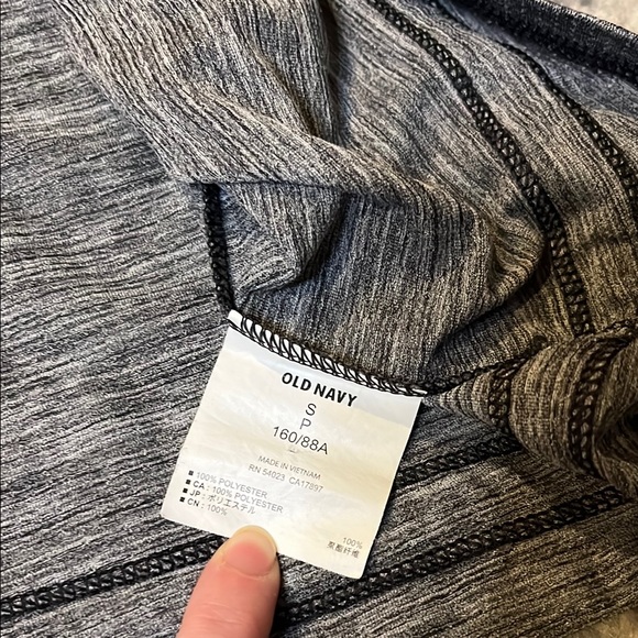 Old Navy- Razorback Active Tanks - Picture 3 of 6